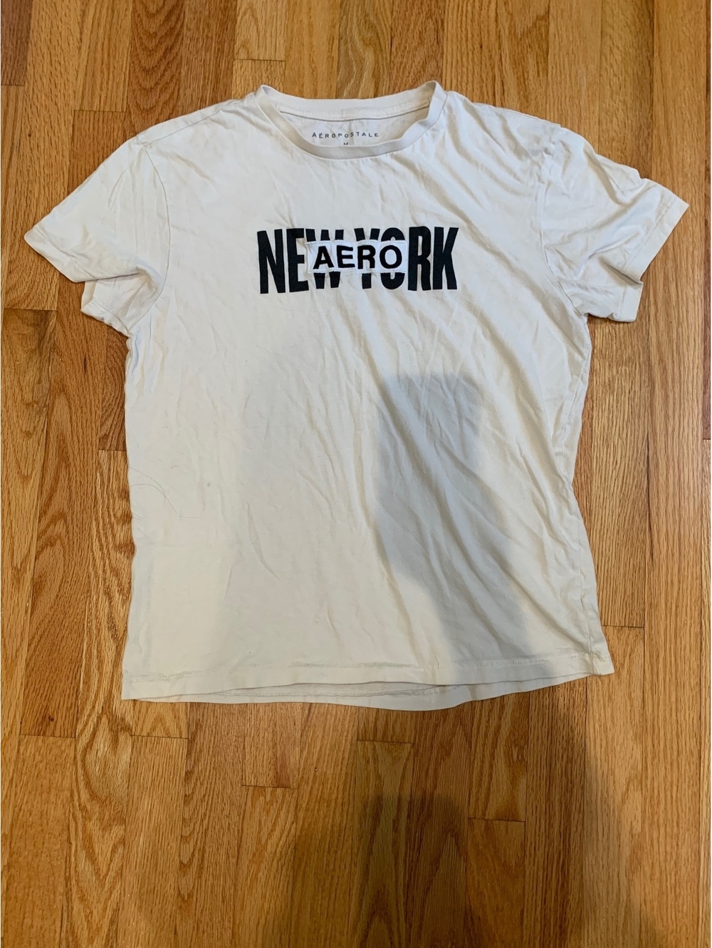 Aeropostale New York White Graphic T Shirt Size M